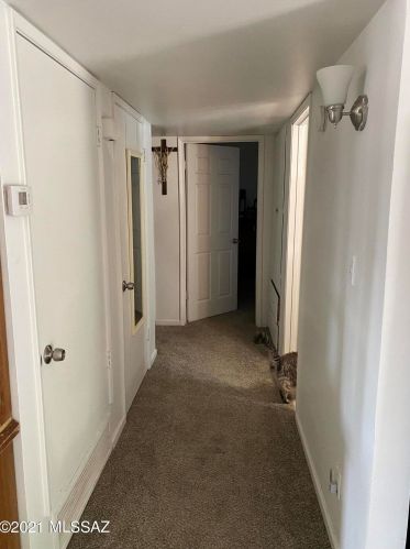 135 Blacklidge Dr, Tucson AZ 85705-3829 exterior