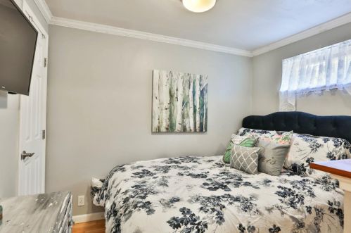 212 Riverside Ave, Ben Lomond CA  95005-9588 exterior