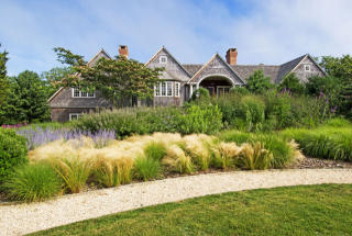 326 Bluff Rd, Promised Land, NY 11930-2090