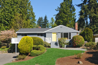 17346 1st Ave, Seattle, WA 98177-3636