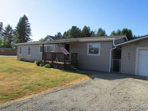 441 Glenwood Ln, Mckinleyville, CA 95519-9255