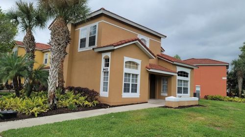 8422 Blue Lagoon Dr, Kissimmee, FL 34747-3003