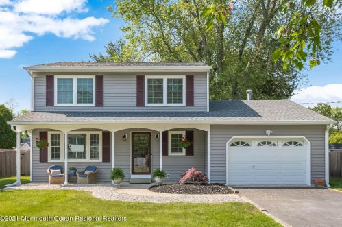 95 Cooper Blvd, Tinton Falls, NJ 07701-5849