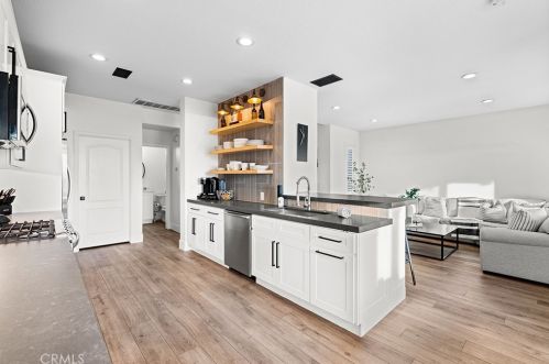 31 Brassie Ln, Trabuco Canyon CA  92679-4954 exterior