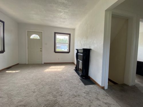 17 Virginia Dr, Mckeesport PA  15133-1005 exterior