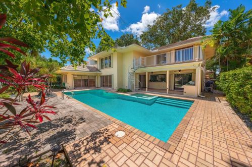 3051 35 St, Hollywood FL 33021-2627 exterior