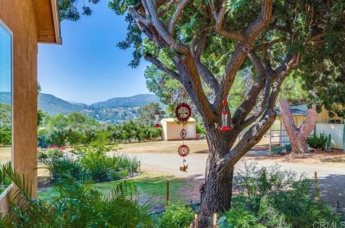 9998 Dunbar Ln, El Cajon CA 92021-2631 exterior