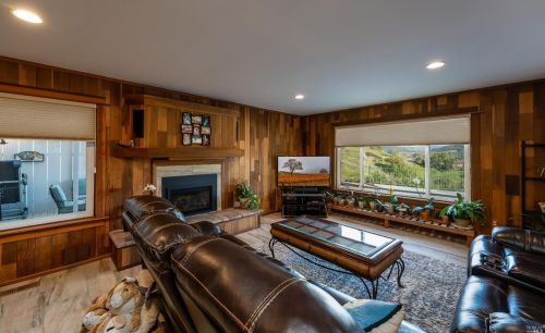 858 Sanel Dr, Ukiah CA  95482-9604 exterior