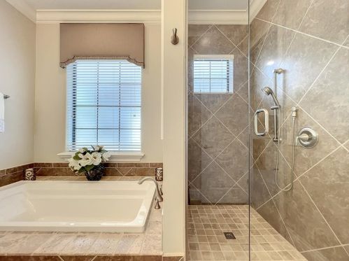 395 Muirfield Loop, Kissimmee FL 34747-6411 exterior