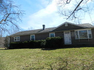 5 Tommys Path, Northford, CT 06472-1452