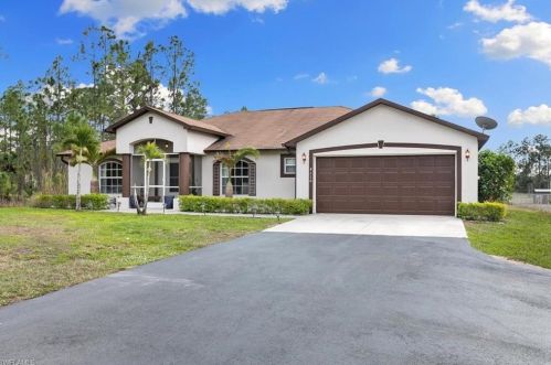 4110 31st Ave, Naples, FL 34120-4527