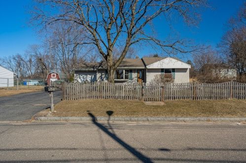 57 Tavistock St, Springfield, MA 01119-1213