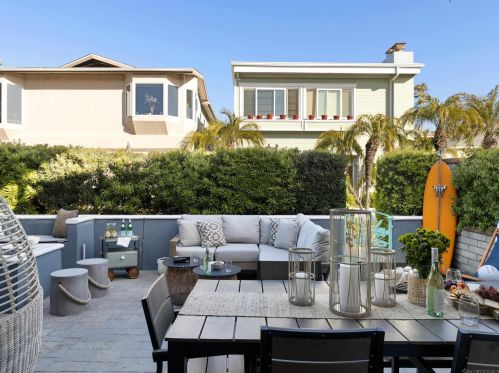 824 Anacapa Ct, San Diego CA  92109-8203 exterior