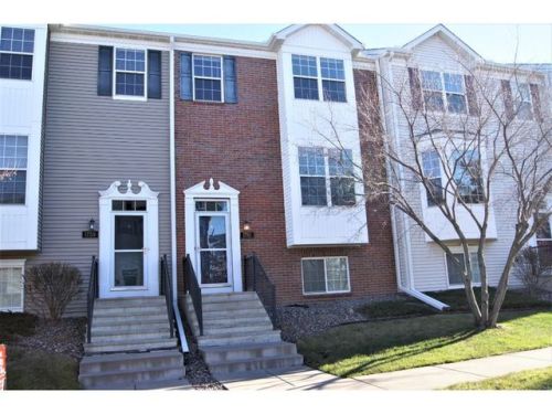 1761 Grove Dr, Prior Lake, MN 55379-8516