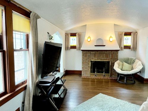 4533 41st St, Milwaukee WI  53209-5817 exterior