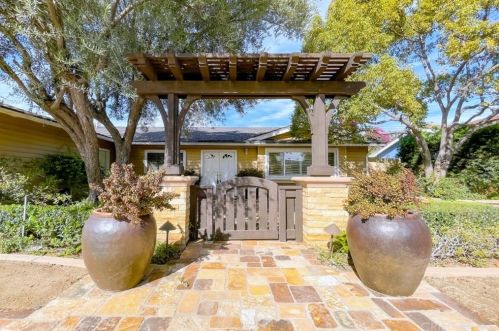 1435 Trenton Ave, Orange, CA 92867-3811