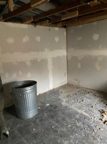 1051 Hanley St, Gary IN  46406-2013 exterior