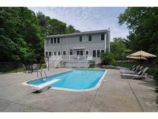 1 Audubon Ln, Scituate, RI 02831-1628