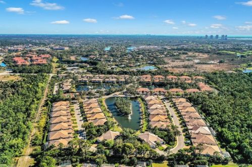 23125 Coconut Shores Dr, Bonita Springs FL 34134-9107 exterior