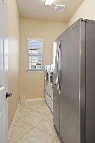 618 Emma Loop, Austin TX 78737-1457 exterior