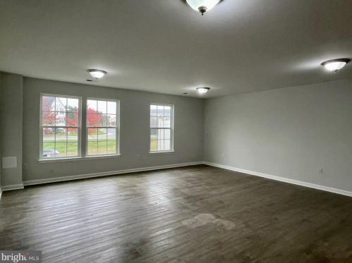 26 Gauley River Path, Falling Waters WV  25419-4388 exterior