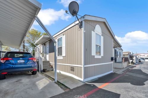 925 Bonita Ave, Glendora, CA 91740-5422
