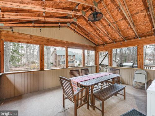 10602 Holleybrooke Dr, Spotsylvania VA  22553-1637 exterior