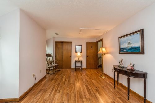 57 Bluestone Dr, Nashua NH 03060-6831 exterior