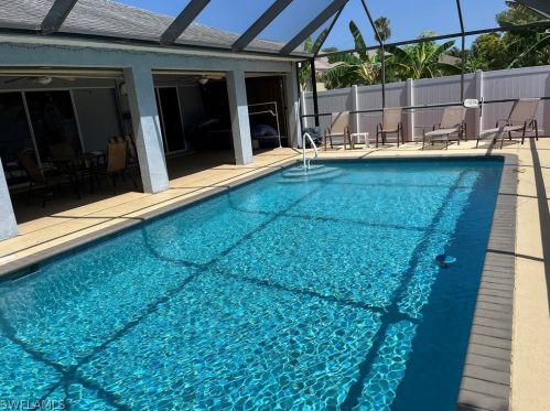 413 17th Pl, Cape Coral FL  33909-2205 exterior