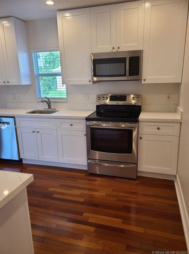 11909 17th Ct, Hollywood FL  33025-5606 exterior