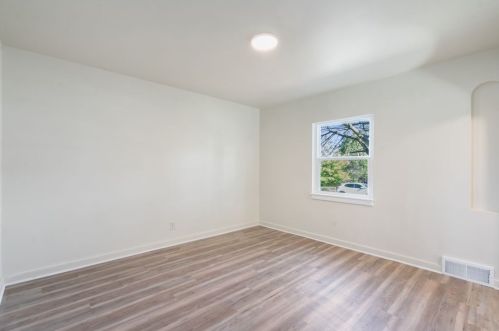 804 Grandview Ave, Mckeesport PA  15132-1602 exterior