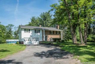 440 Ulster Landing Rd, Kingston, NY 12401-6961