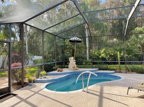 2337 Dekan Ln, Land O Lakes, FL 34639-5148