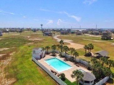 25255 Sausalito Dr, Galveston TX  77554-6910 exterior