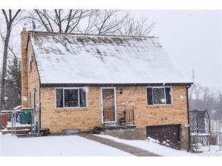 314 Blaze Dr, Glenshaw, PA 15116-1012