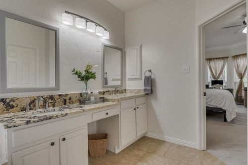 2612 Ruby Crest Ct, Lewisville TX  75022-7857 exterior