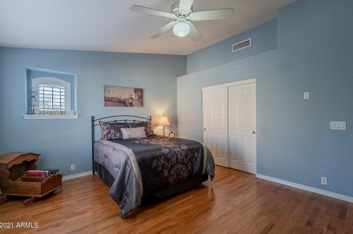 7002 Lone Cactus Dr, Glendale AZ 85308-9508 exterior