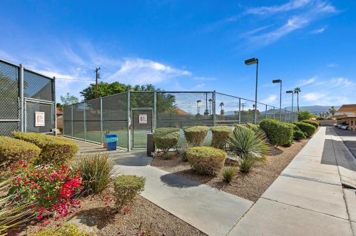 31200 Landau Blvd, Cathedral City CA  92234-5115 exterior