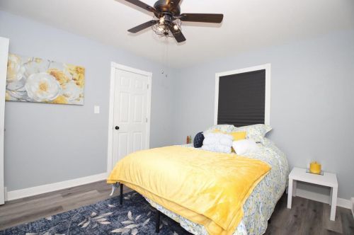 708 Dodge St, Watertown WI  53094-4749 exterior