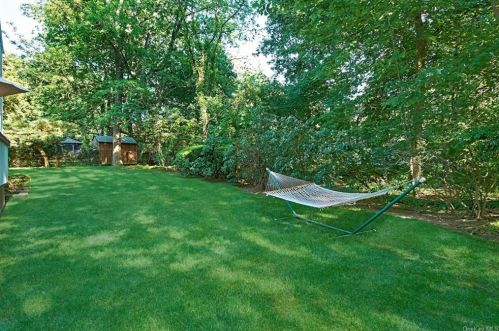 26 Bonwit Rd, Rye Brook NY  10573-1437 exterior