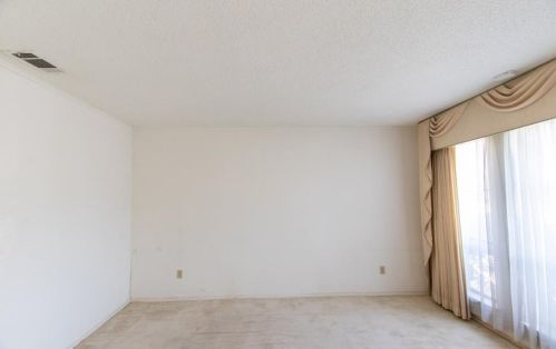 4848 Wilbarger St, Fort Worth, TX 76119-4157