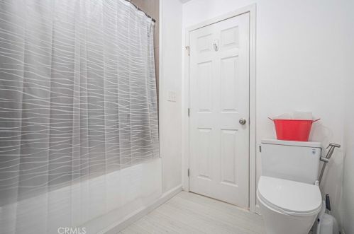 18318 Eucalyptus Ave, Lake Elsinore CA  92532-2084 exterior