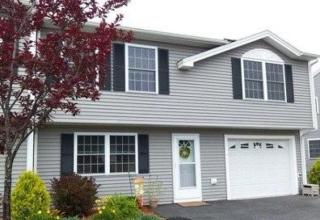 16 Red Sox Ln, Raymond NH  03077-1289 exterior