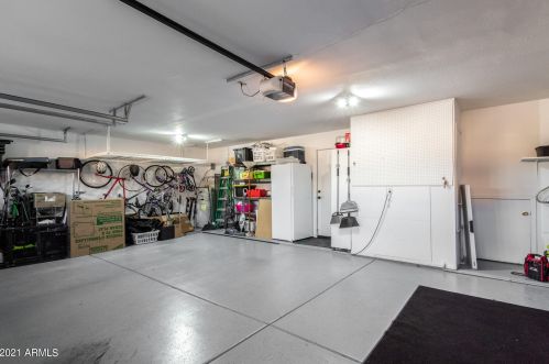 1925 Behrend Dr, Phoenix AZ  85024-1242 exterior