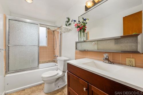 8005 Morocco Dr, La Mesa CA  91942-2107 exterior