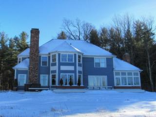 22 Bluebell Ln, Saint George, VT 05495-8023