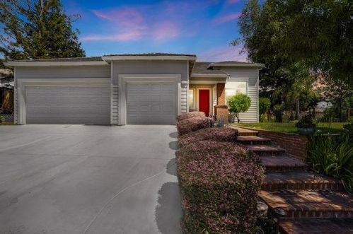 4612 Pacific Rim Way, San Jose, CA 95121-2967