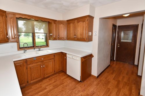 1204 2nd St, Otisco, MN 56093-2207