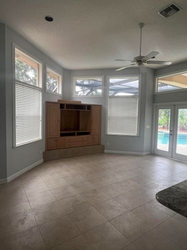 1306 Cottonwood Cv, Fort Pierce FL  34986-2002 exterior