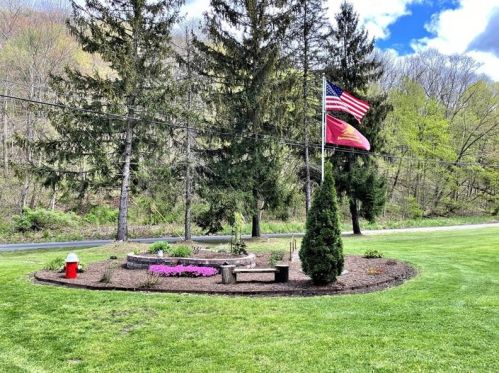 749 Kittanning Hollow Rd, East Brady PA  16028-3013 exterior